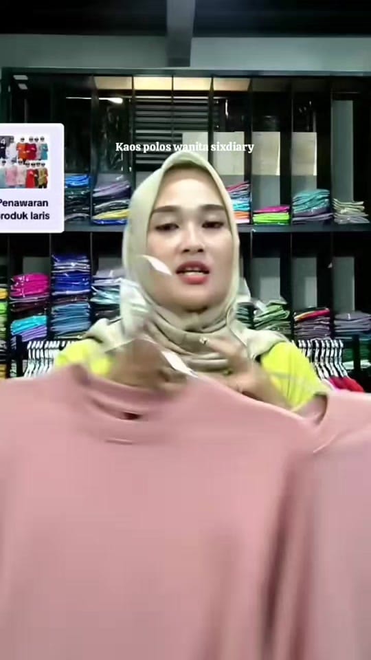 Post 4 by Arina on TikTok (video)