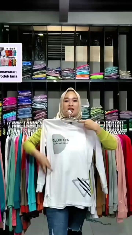 Post 8 by Arina on TikTok (video)