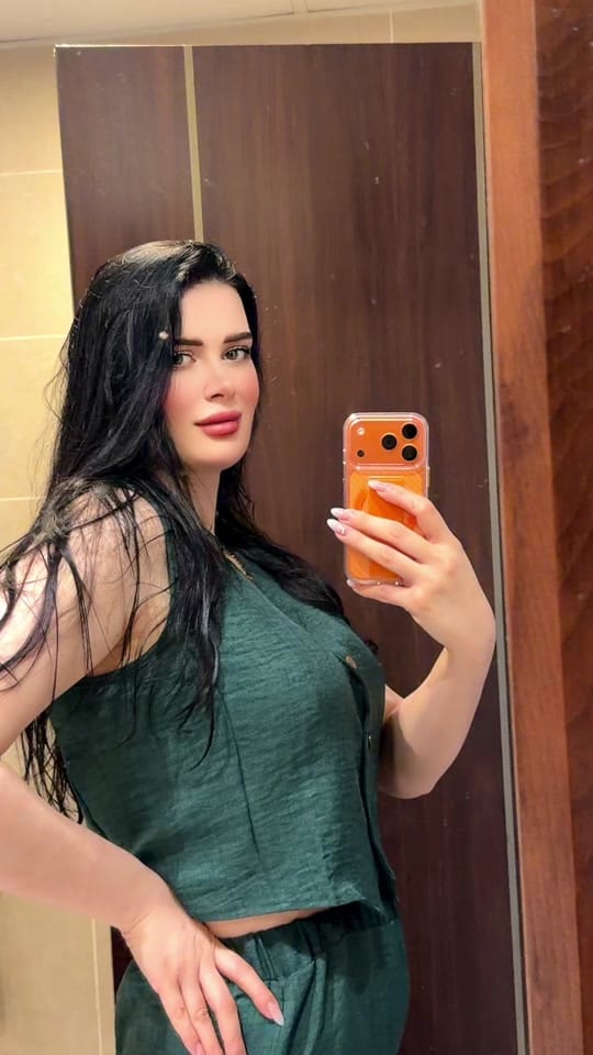 Post 6 by 👑MissSyria🇸🇾youmoshka on TikTok (video)