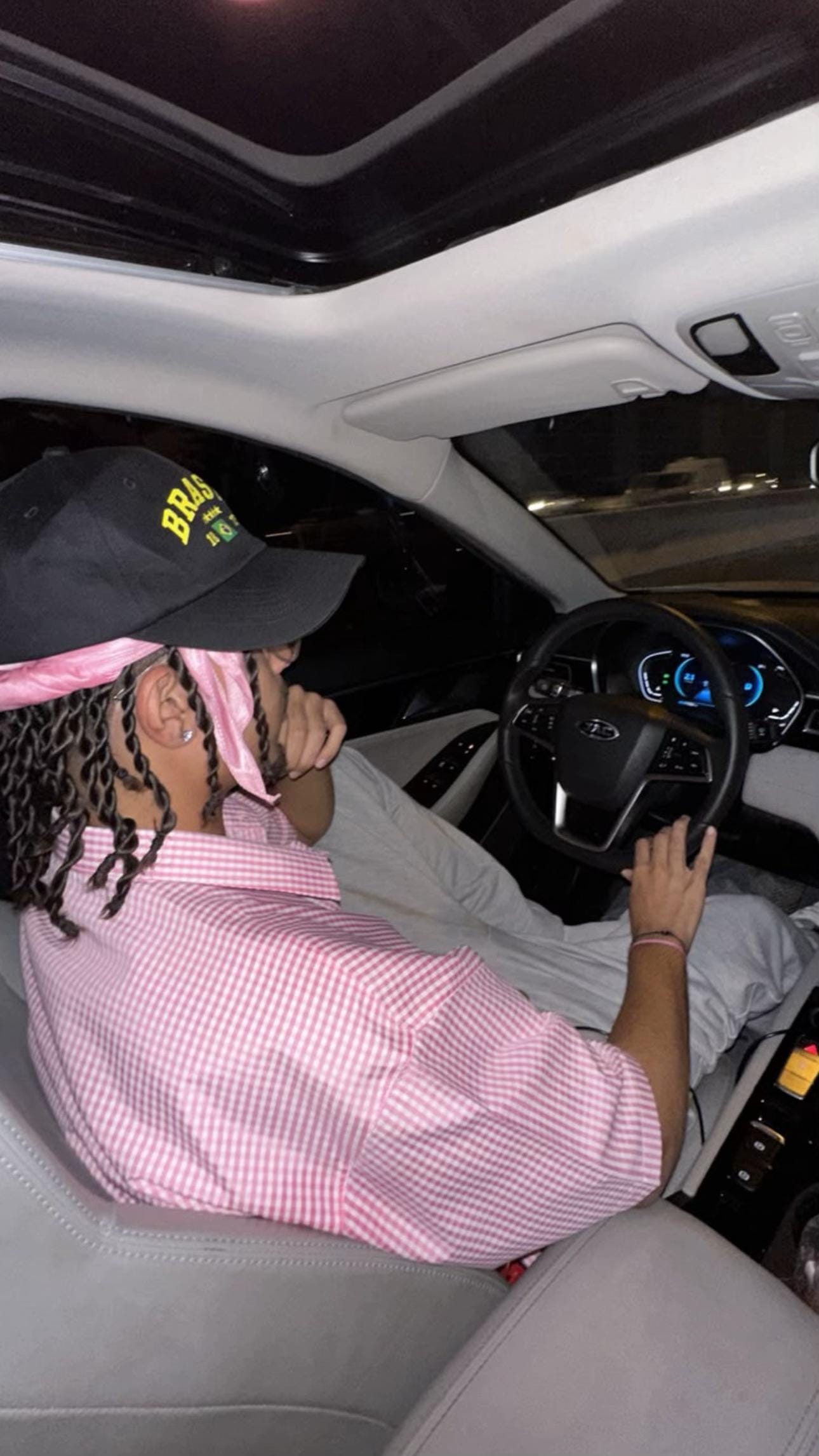Post 5 by 𝐘𝐚𝐬𝐞𝐞𝐧 on TikTok (video)