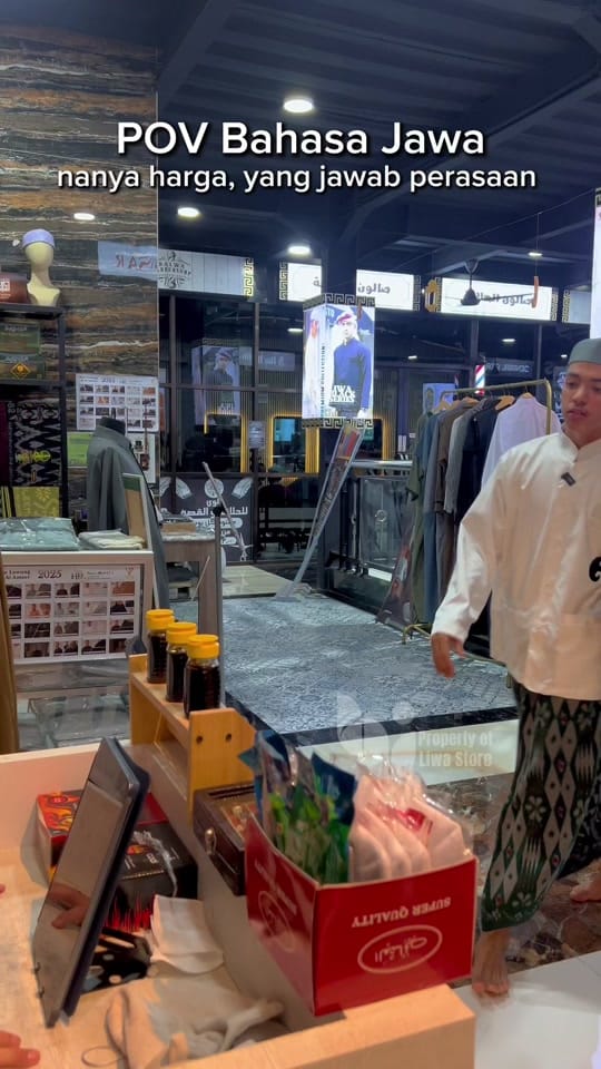 Post 7 by Liwa Store on TikTok (video)