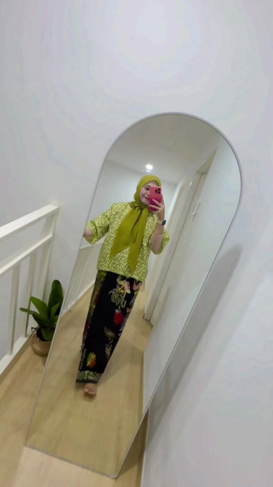 Post 5 by s o f e a 🕊|🍉 on TikTok (video)