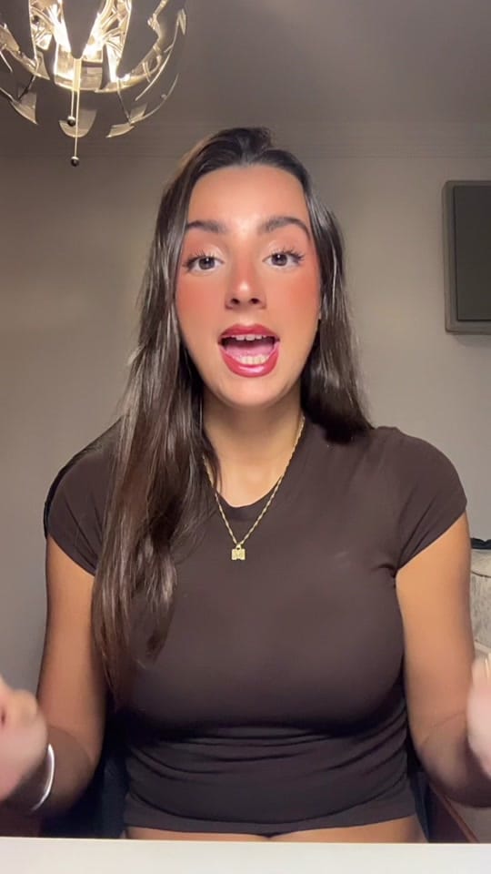 Post 9 by justmarinasg on TikTok (video)