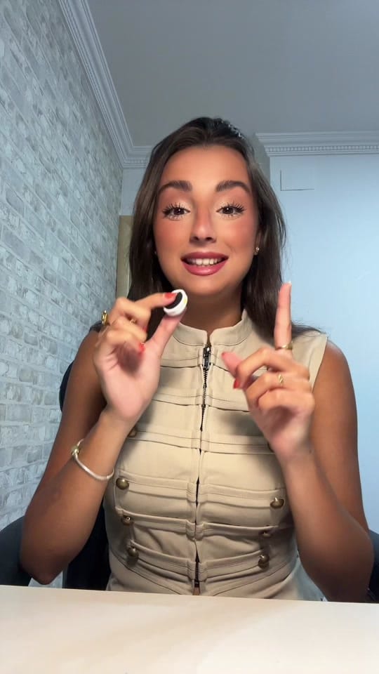 Post 2 by justmarinasg on TikTok (video)