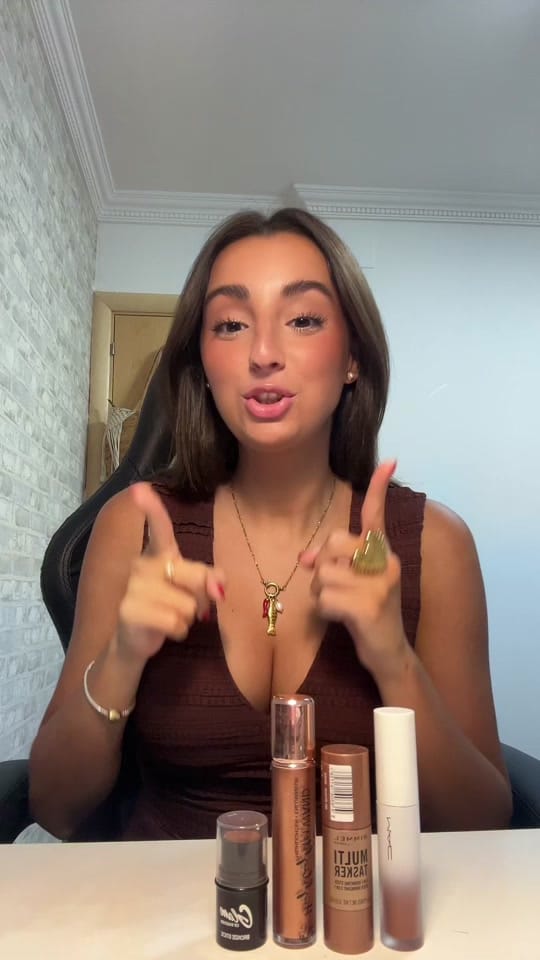 Post 4 by justmarinasg on TikTok (video)