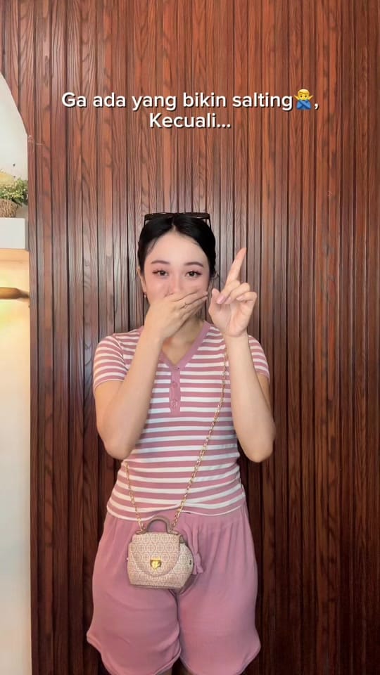 Post 1 by DA.LUNA on TikTok (video)
