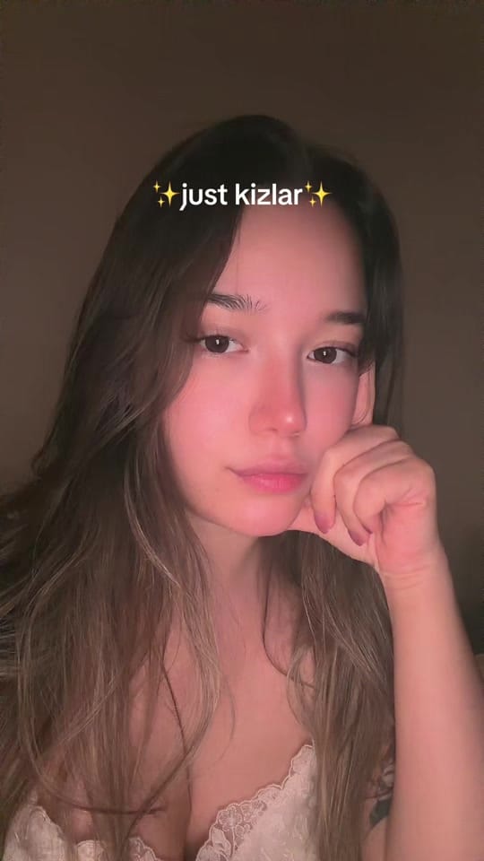 Post 3 by Gözde Demiral on TikTok (video)