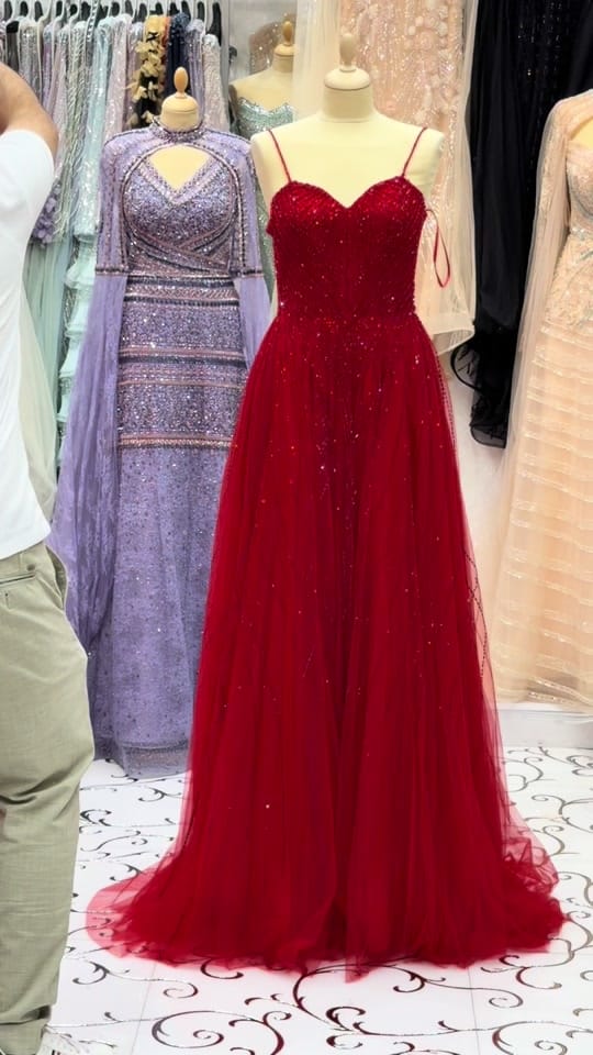 Post 8 by IDeal star Fashion 👗Dubai on TikTok (video)