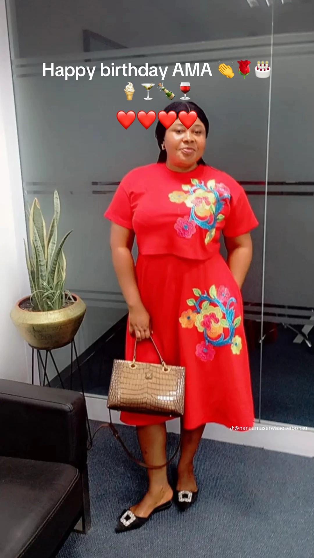 Post 7 by YebSCollection on TikTok (video)