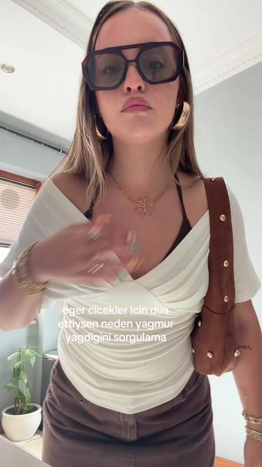 Post 6 by pinos!!𖦹 on TikTok (video)