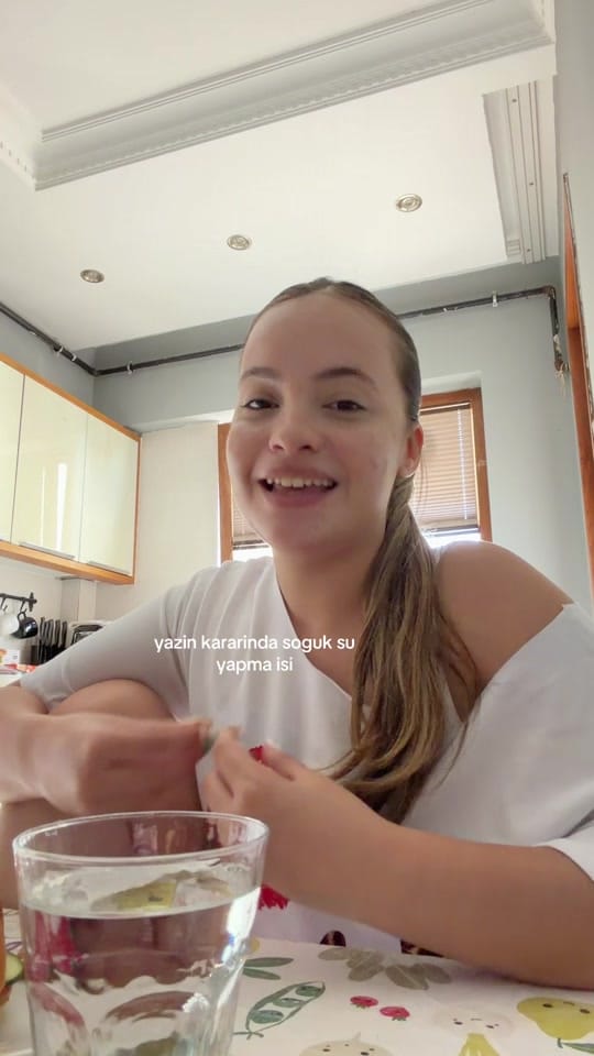 Post 8 by pinos!!𖦹 on TikTok (video)