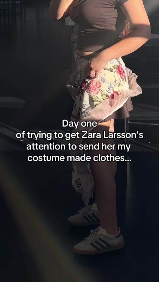 Post 6 by Farnia on TikTok (video)