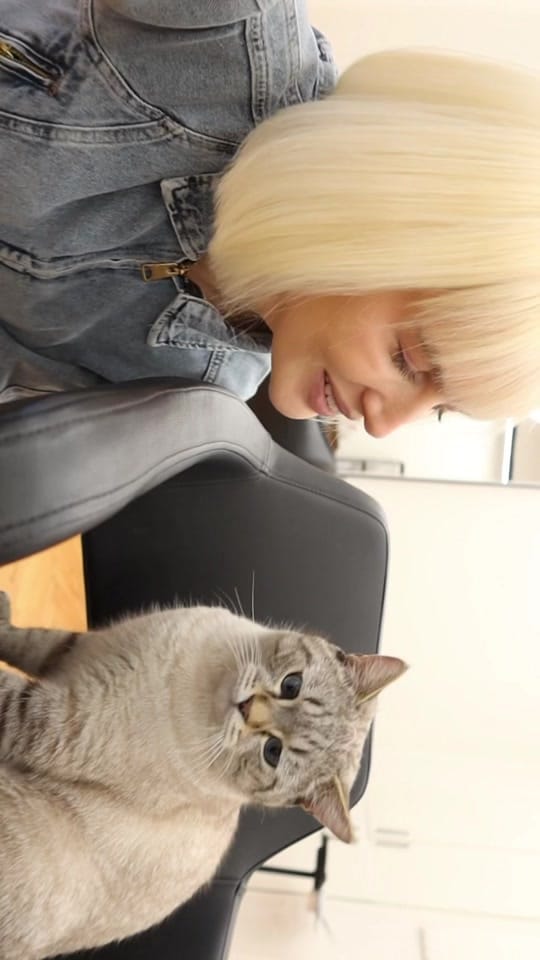 Post 7 by Aleksa Morozova on TikTok (video)