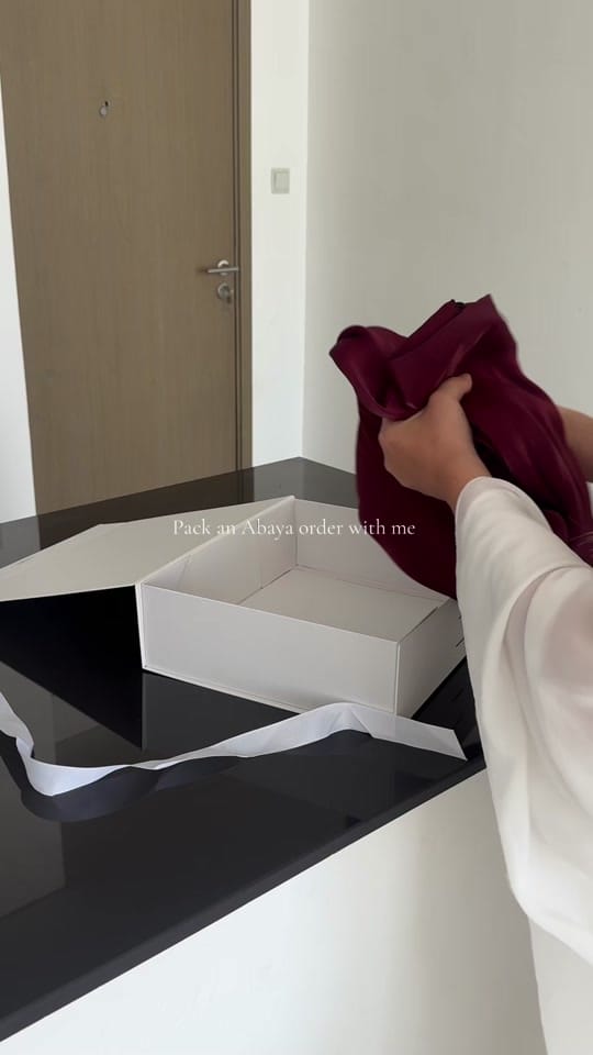 Post 6 by Andrea | Founder @BeModestly on TikTok (video)