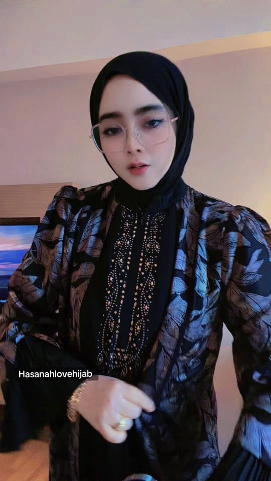Post 9 by Hasanahlovehijab_ofc on TikTok (video)