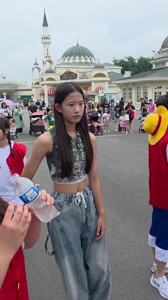 Post 9 by 춤추는모델 on TikTok (video)