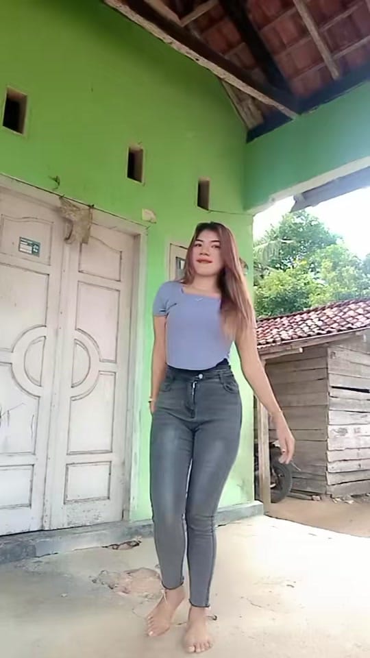 Post 4 by komangsekar on TikTok (video)