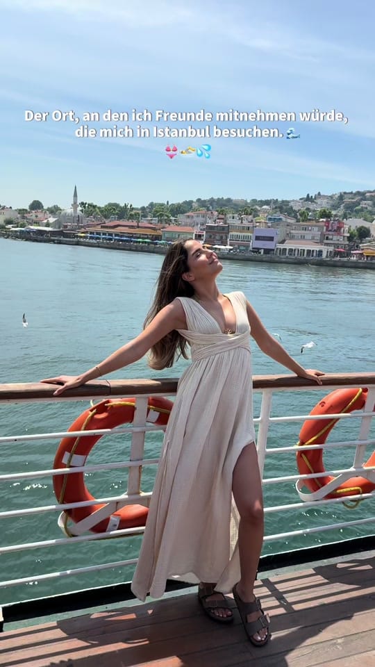 Post 1 by Özge 🧡 on TikTok (video)