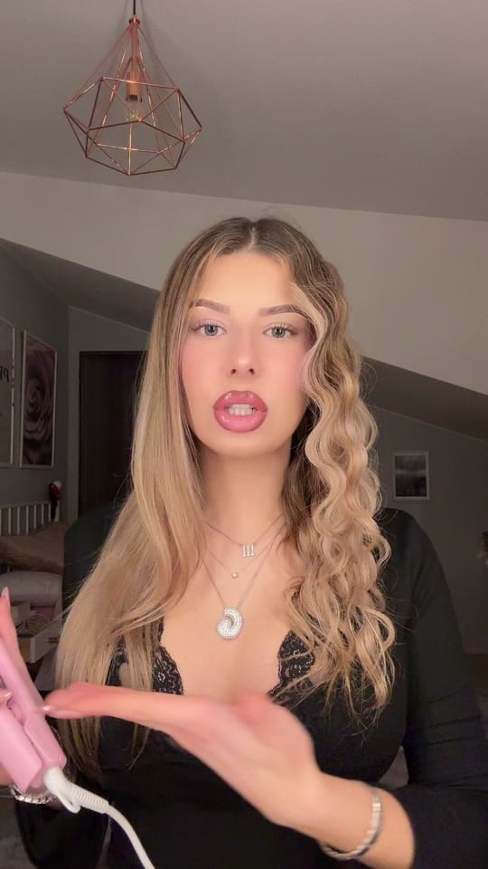 Post 9 by veronica fasano on TikTok (video)