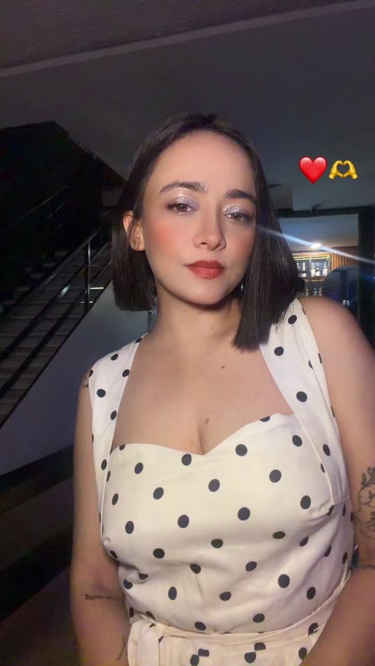 Post 10 by Rupshi on TikTok (video)