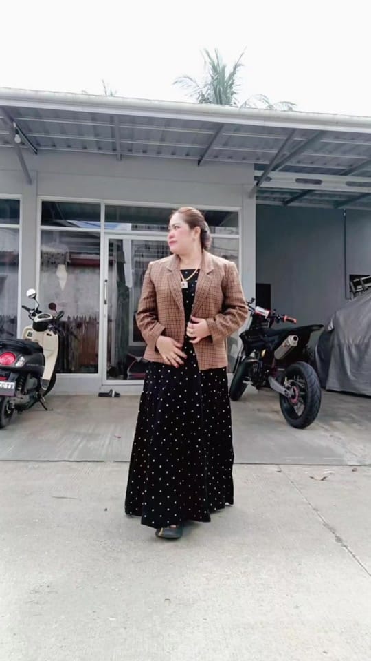 Post 4 by F2 Early Butik 🌺 on TikTok (video)