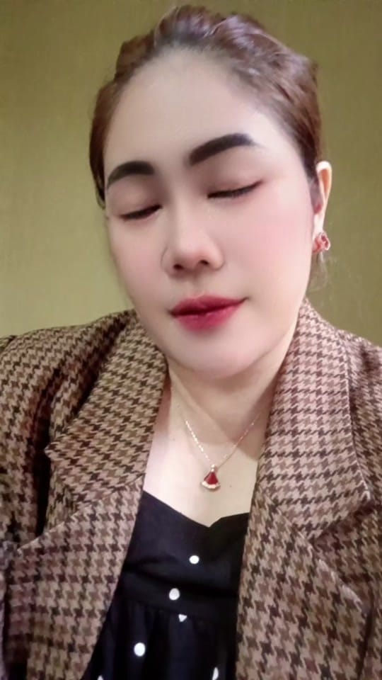 Post 7 by F2 Early Butik 🌺 on TikTok (video)