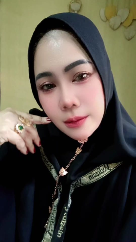 Post 2 by F2 Early Butik 🌺 on TikTok (video)