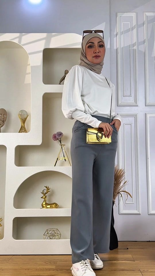 Post 3 by KM FASHION on TikTok (video)