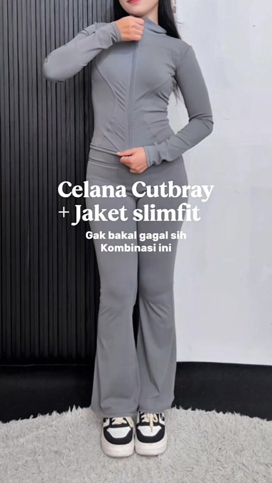 Post 6 by AnmoYoga on TikTok (video)