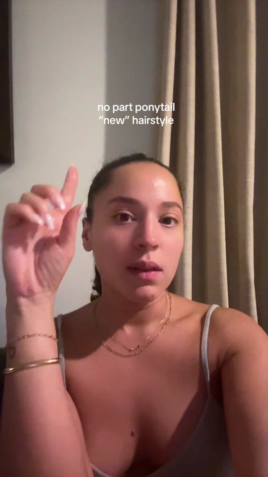 Post 8 by Adrianna on TikTok (video)