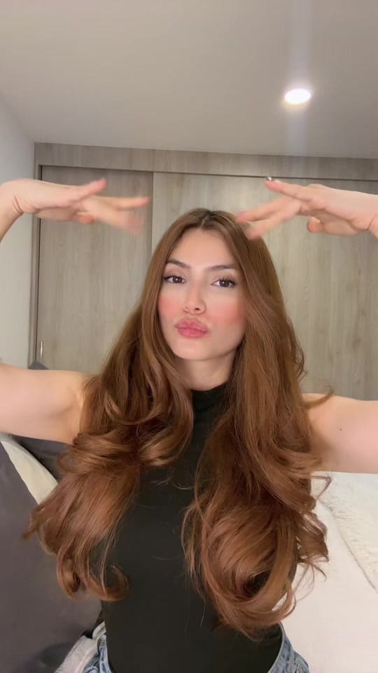 Post 6 by Manuela Crespo 🏹 on TikTok (video)