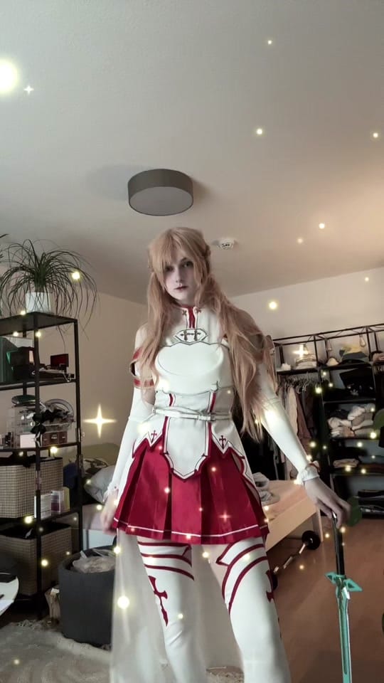 Post 10 by aris_yeet on TikTok (video)