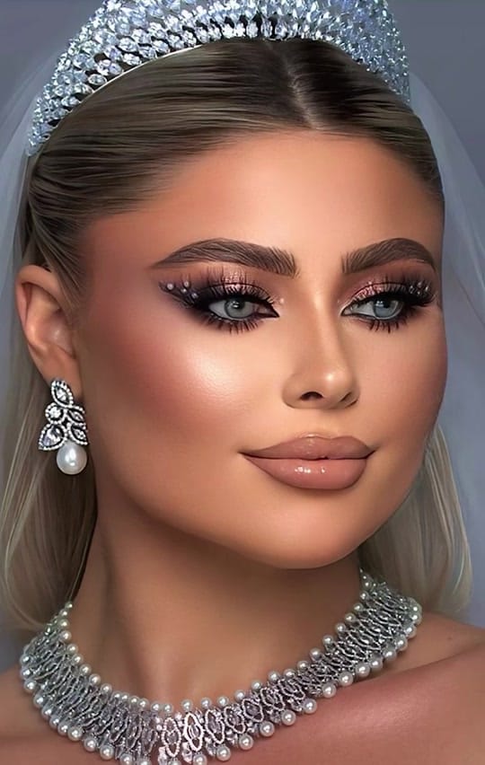 Post 6 by Huda Fode on TikTok (video)