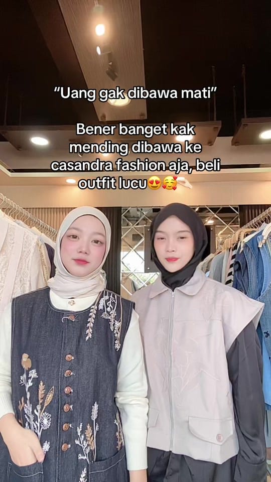 Post 3 by Casandrafashion_ on TikTok (video)
