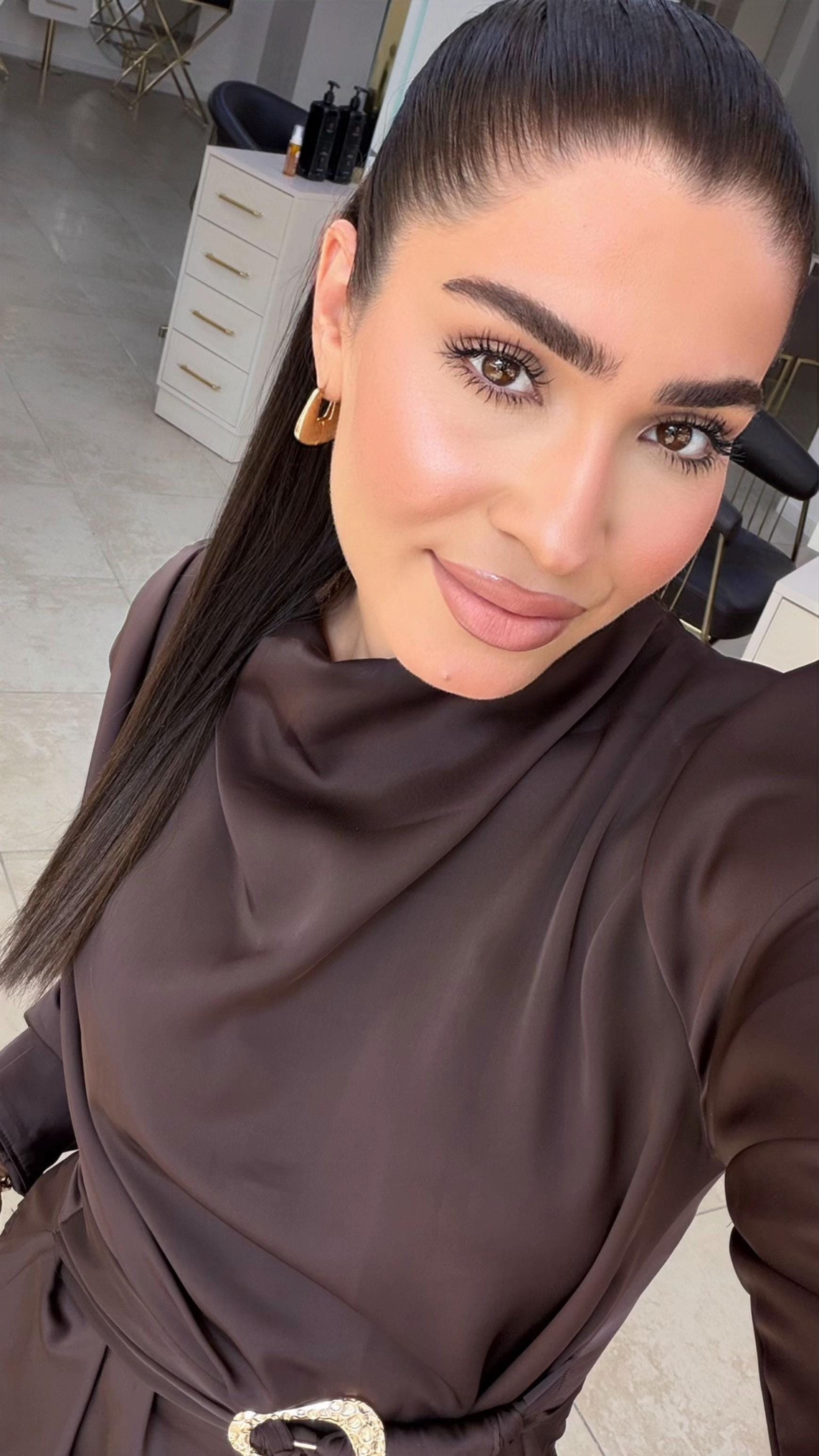 Post 4 by Pervintuncmakeup on TikTok (video)