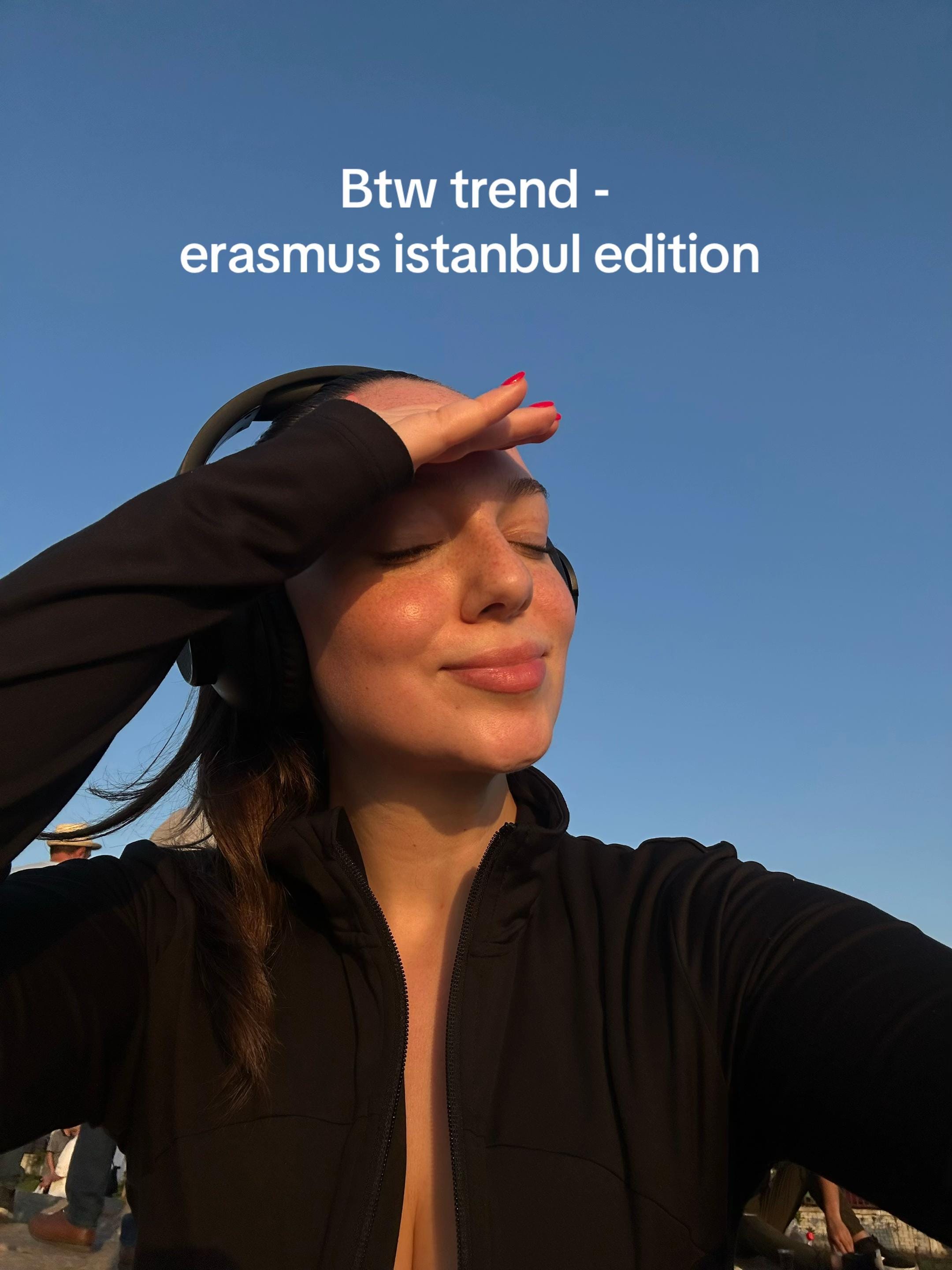 Post 8 by Sinem on TikTok (video)