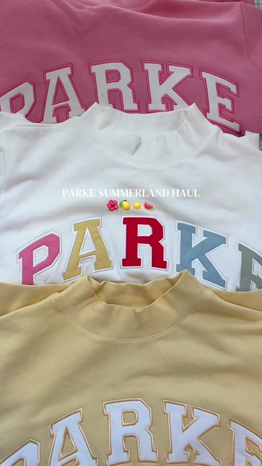 Post 4 by Z on TikTok (video)