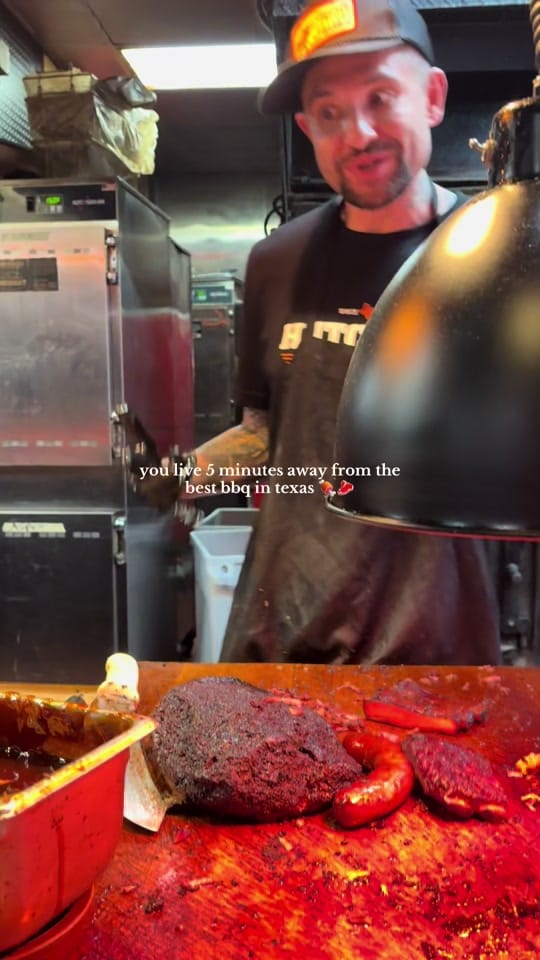 Post 8 by Z on TikTok (video)
