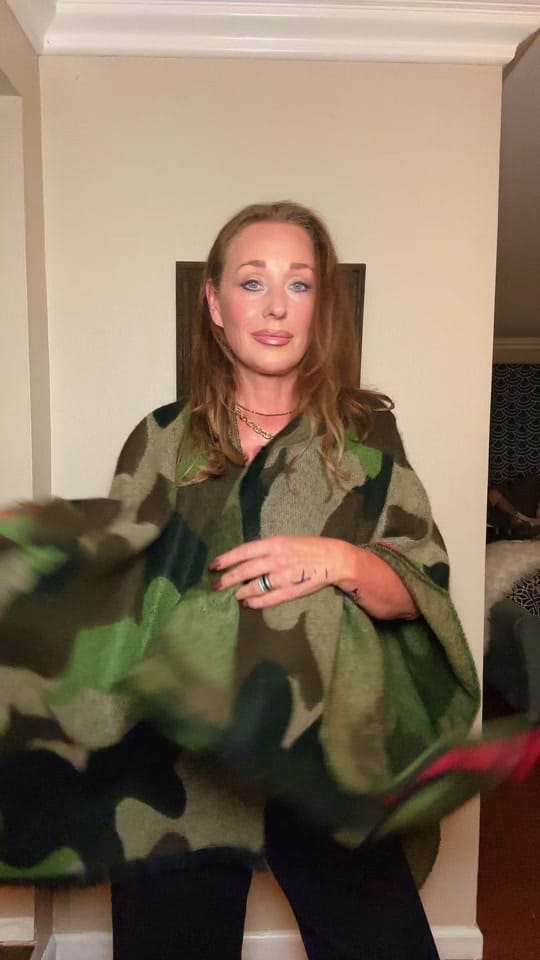 Post 8 by B E C C A on TikTok (video)