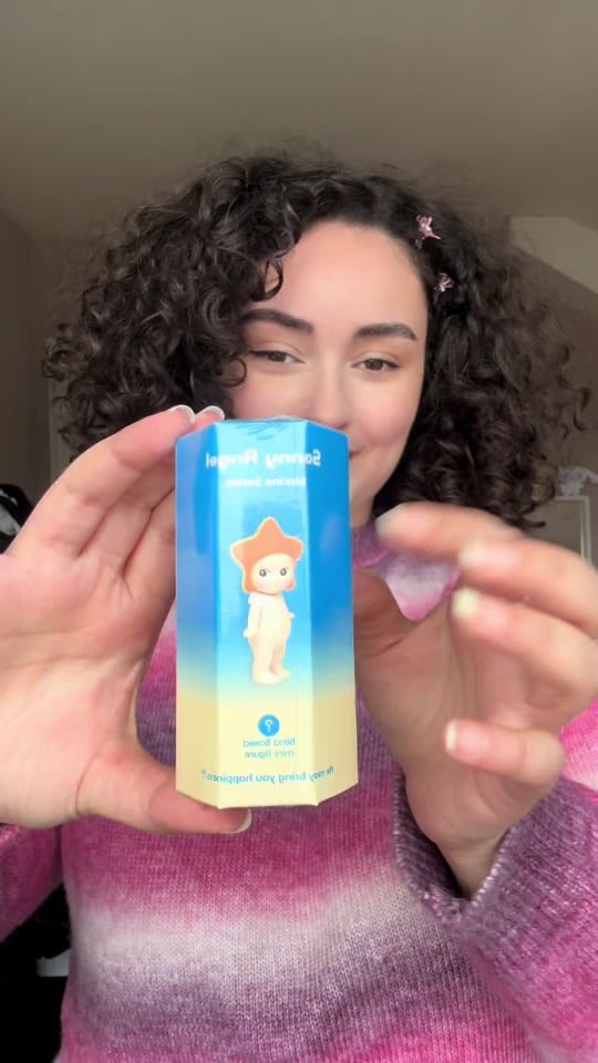 Post 7 by Lya San on TikTok (video)