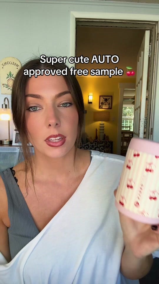 Post 8 by Hayley Hasanlliu on TikTok (video)
