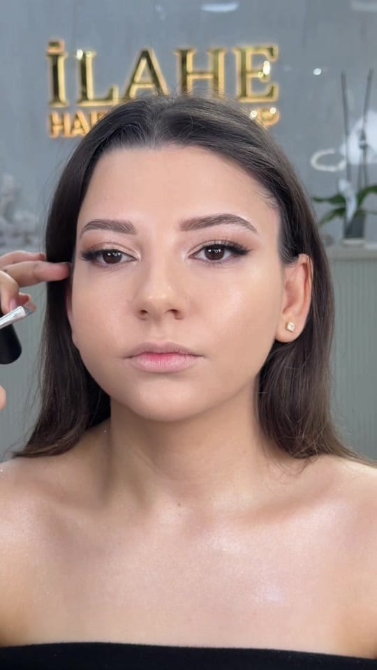 Post 3 by ilahehairmakeup on TikTok (video)