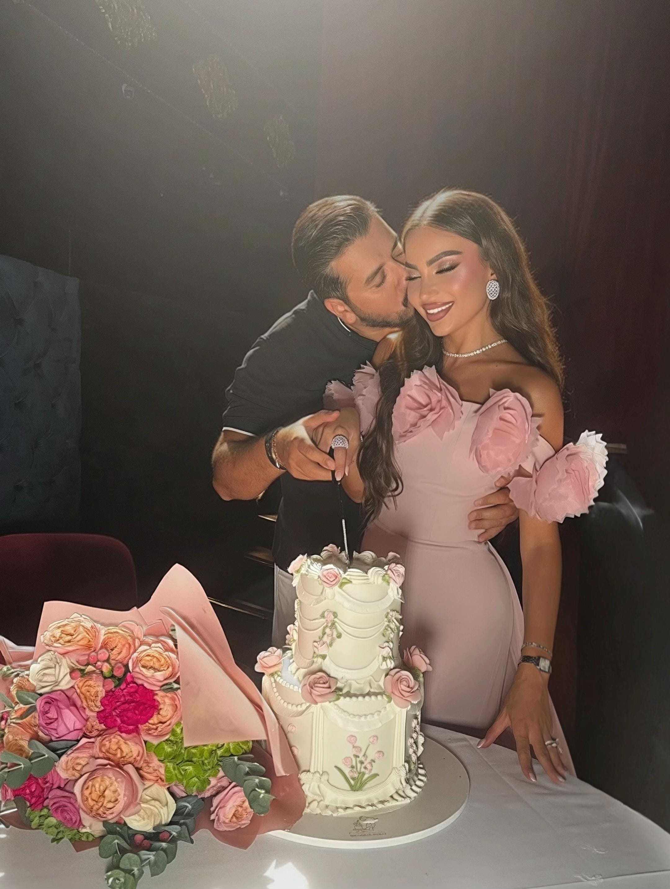 Post 7 by Rebecca Kassab on TikTok (video)