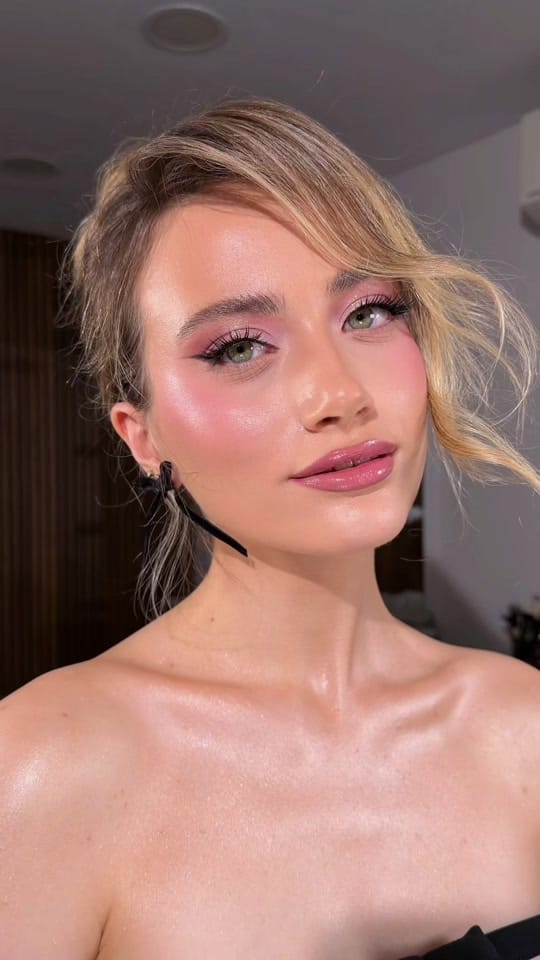 Post 2 by Victoria Tekin on TikTok (video)