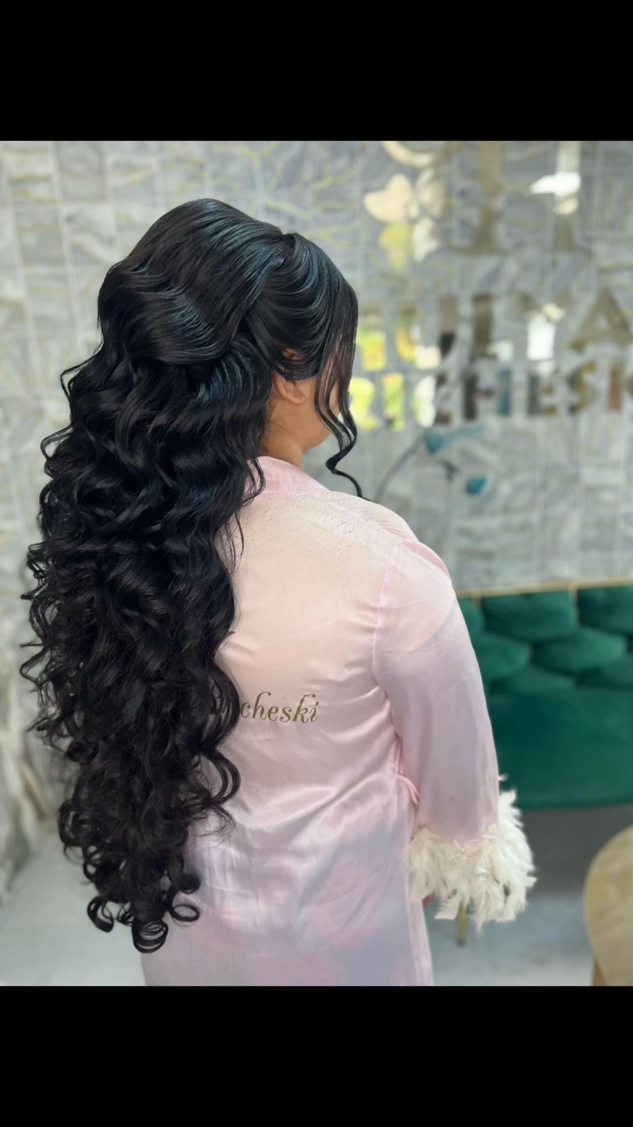 Post 3 by Yulıa Nıkolova on TikTok (video)