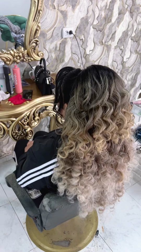 Post 1 by Yulıa Nıkolova on TikTok (video)