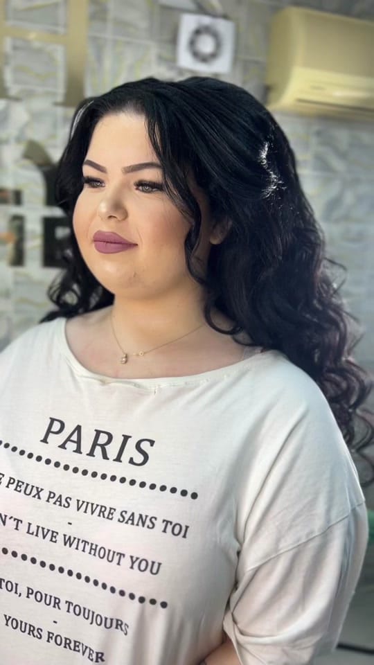 Post 4 by Yulıa Nıkolova on TikTok (video)