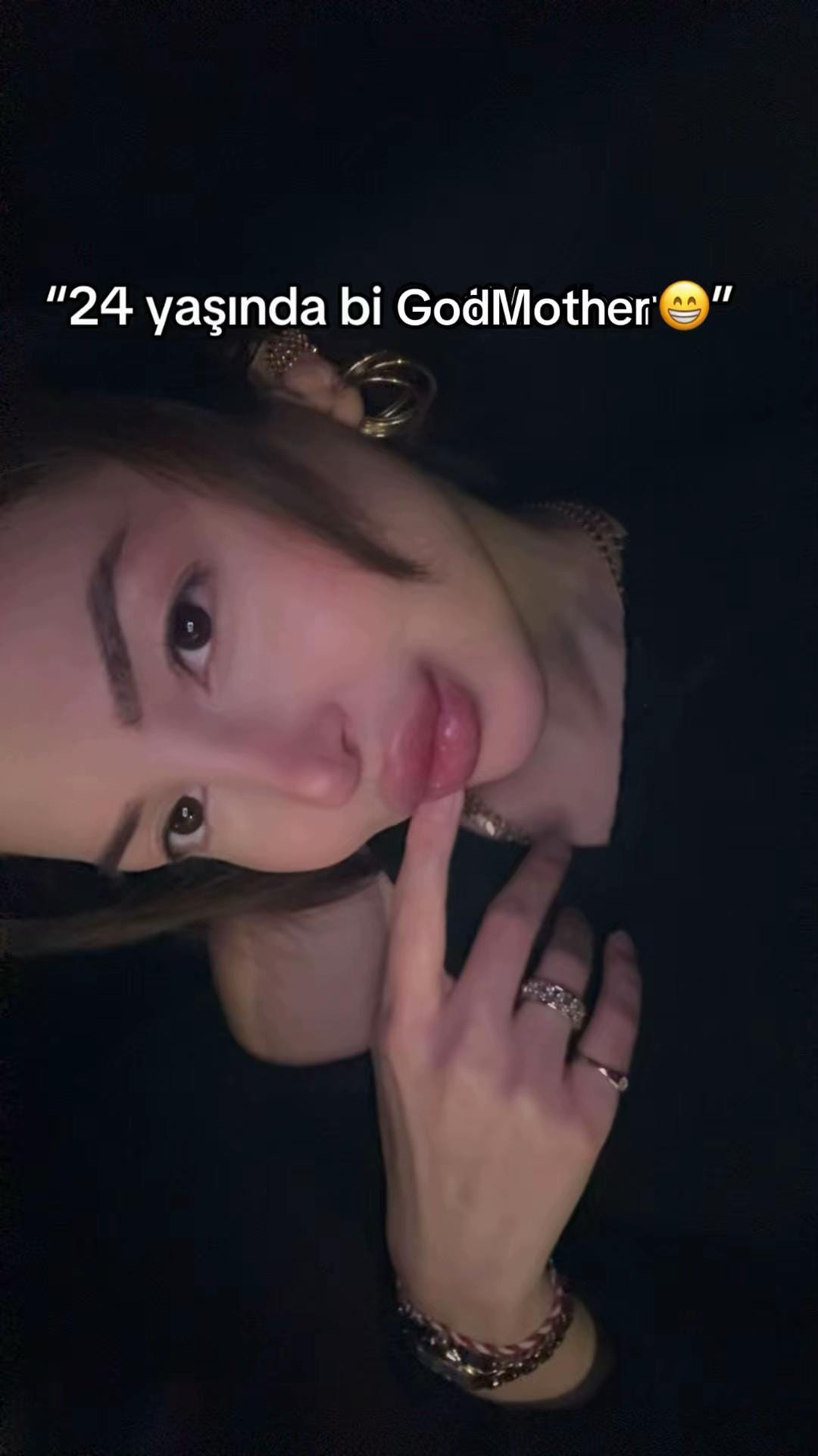 Post 3 by HelinY on TikTok (video)