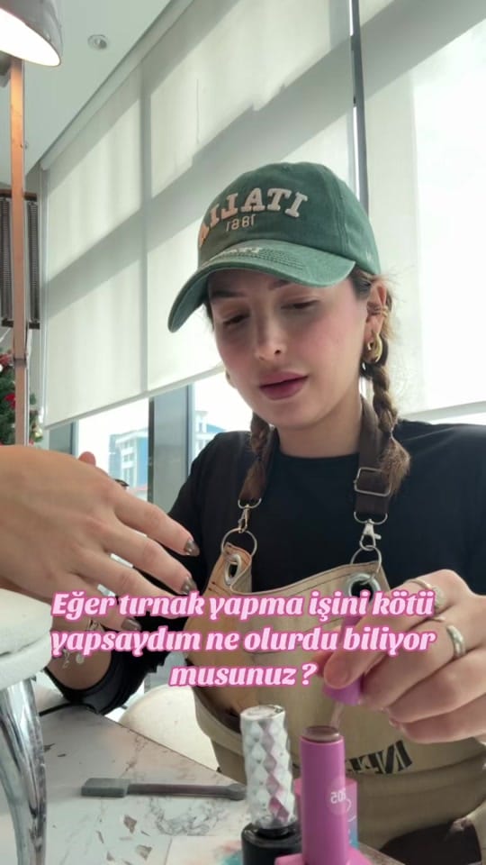 Post 7 by HelinY on TikTok (video)