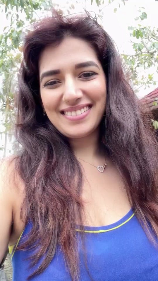 Post 1 by Sangita Bijlani on TikTok (video)